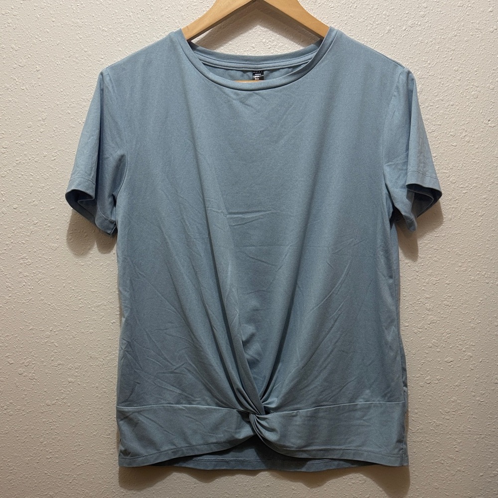 Luka Lux Knot-Front Short Sleeve Women's Top - Light Blue, Size S